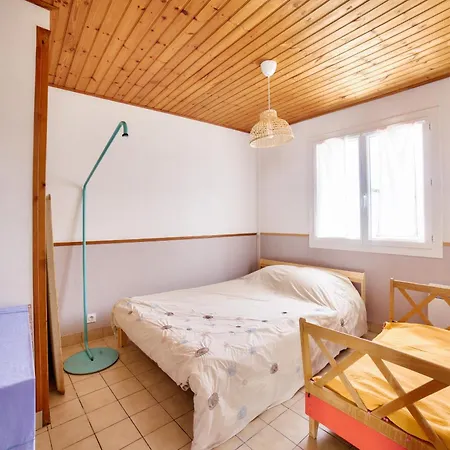 Casa vacanze A 1,5km De La Plage, Maison Pour 6 Avec Terrasse La Tranche-sur-Mer